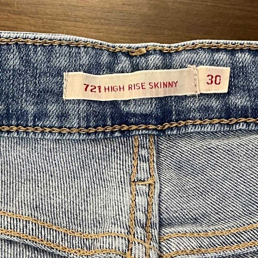 NWT Levis 21 High Rise Skinny Women's Jeans in Soho Way - Light Wash new - Picture 11 of 16